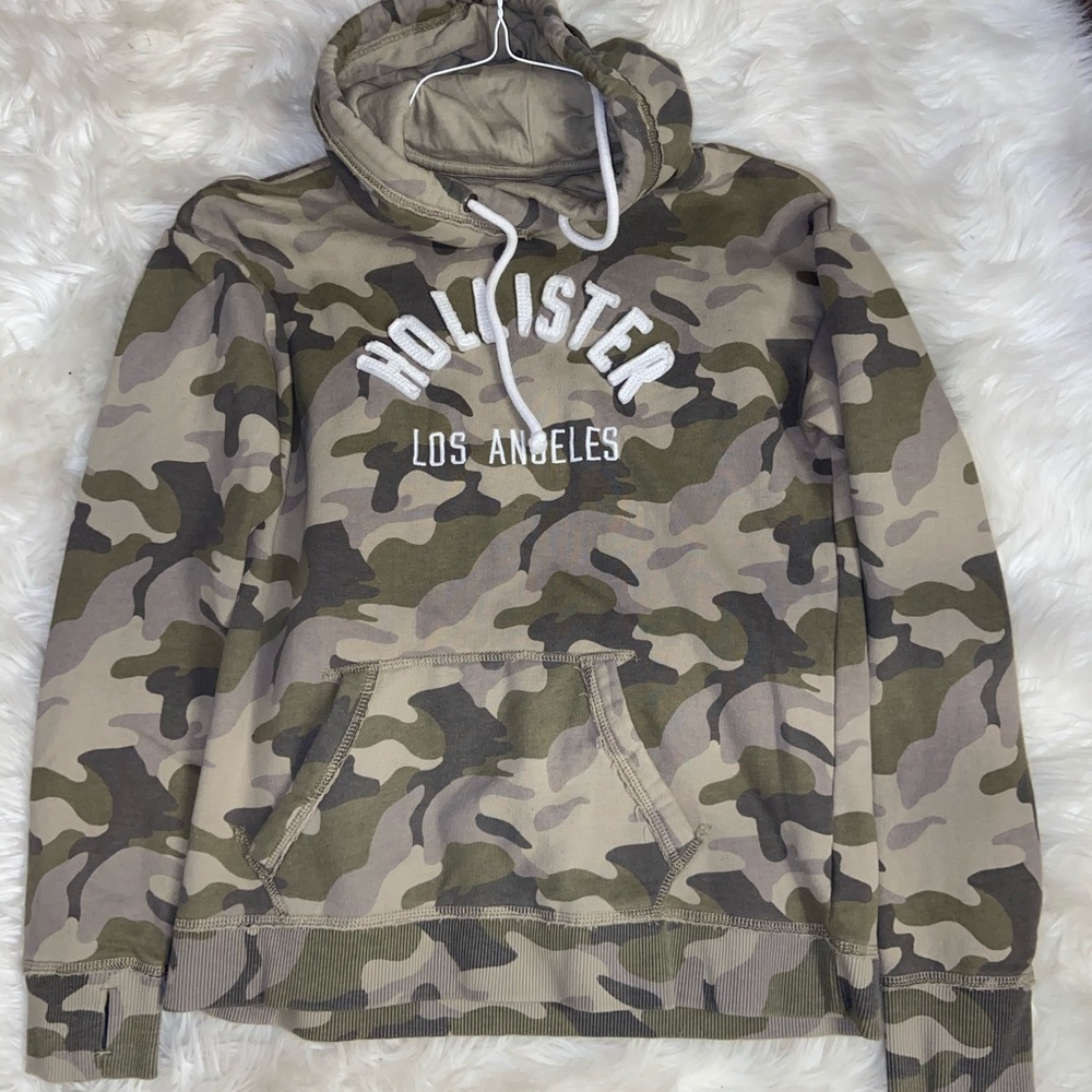 Hollister Camo Sweatshirt